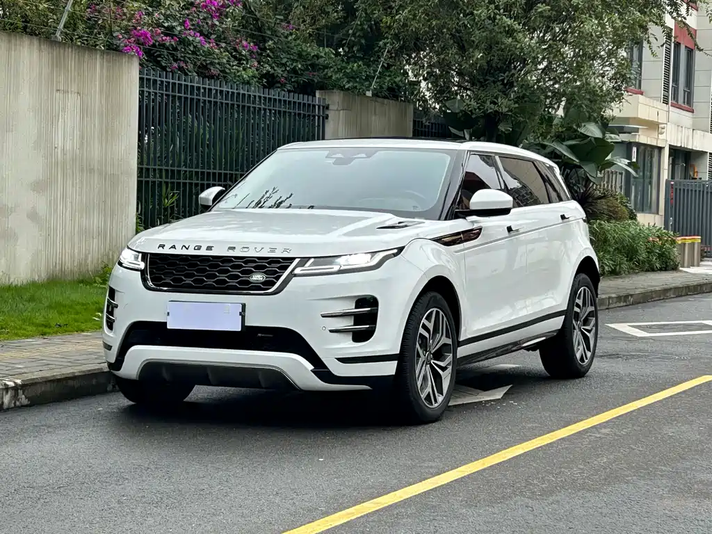 Range Rover Vogue 2022 249PS R-Dynamic Luxury