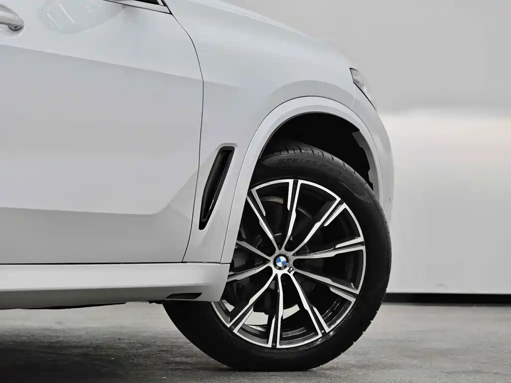 BMW X5 Imported 2019 Model xDrive40i M Sport Package