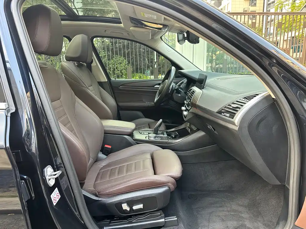 BMW X3 2021 xDrive28i M Sport Package
