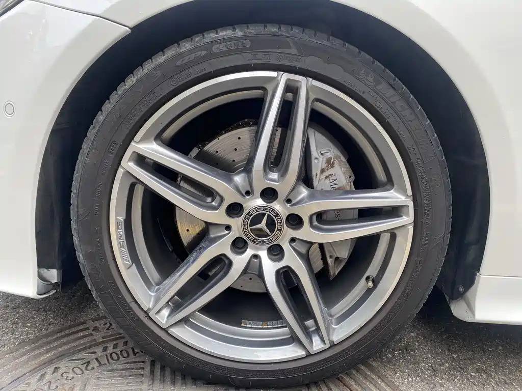 Mercedes-Benz E-Class (Import) 2017 E 200 Coupe