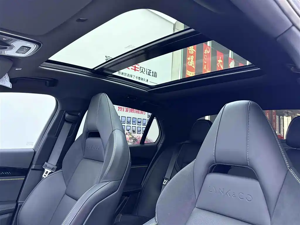 Leasing 03 2023 Model 2.0TD DCT Performance Halo