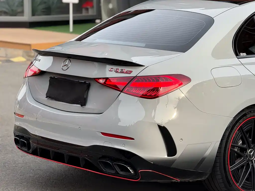 AMG C 63 S E PERFORMANCE F1 Special Edition 2024
