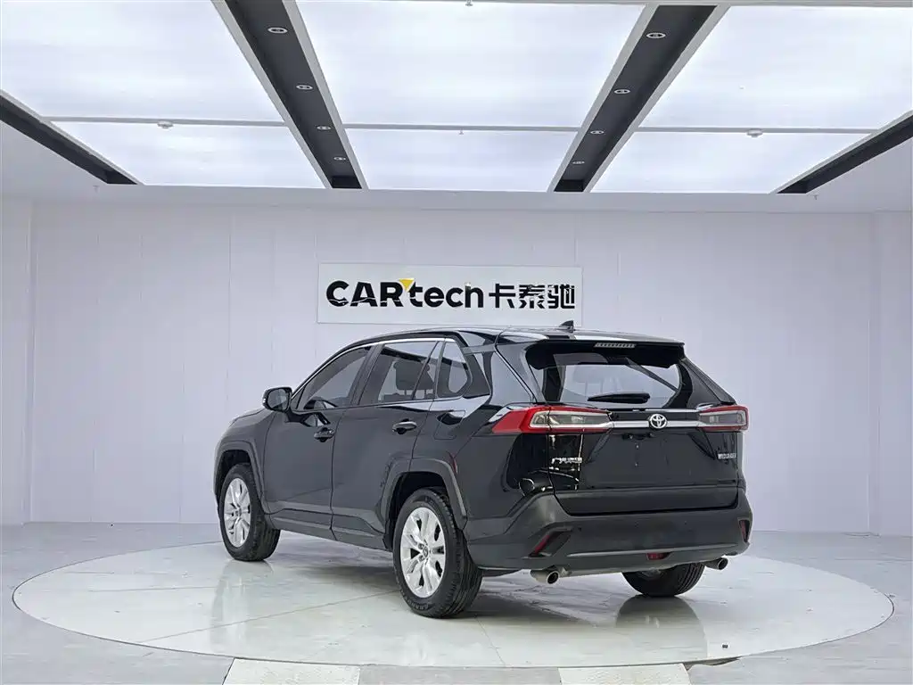 Velaranda 2022 2.0L CVT Two-wheel Drive Leading Edition
