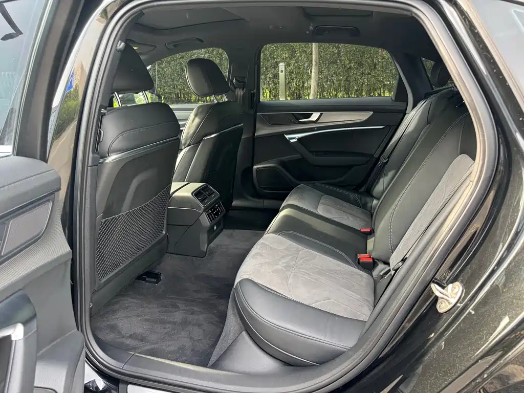 Audi A6L 2020 45 TFSI quattro Premium动感型