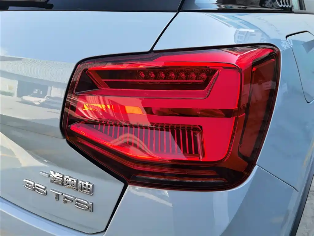 Audi Q2L 2023 35TFSI Sporty Dynamic Edition
