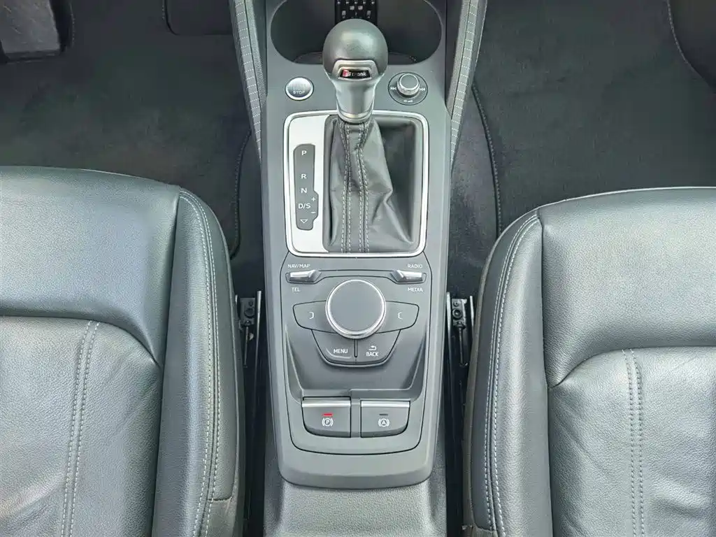 Audi Q2L 2023 35TFSI Sporty Dynamic Edition