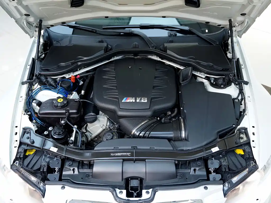 BMW M3 2011 Model M3 Two-Door Carbon Fiber Roof Edition