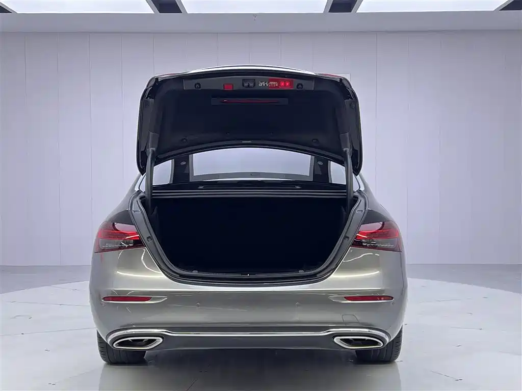 Mercedes-Benz E-Class 2023 Model Year Restyled E 300 L Luxury Edition