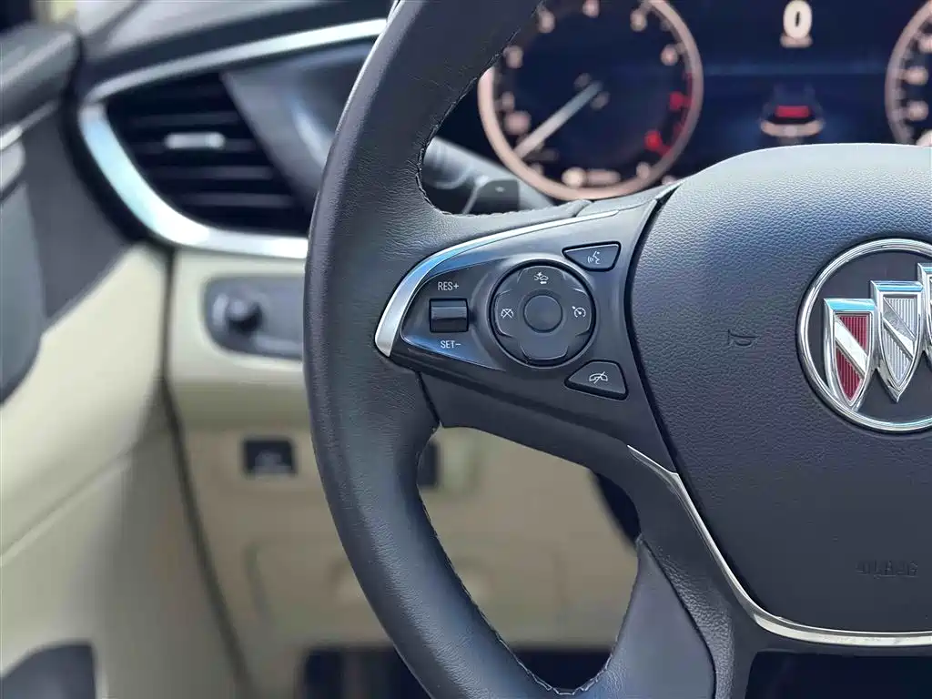 Buick GL8 2022 ES Luxury 653T