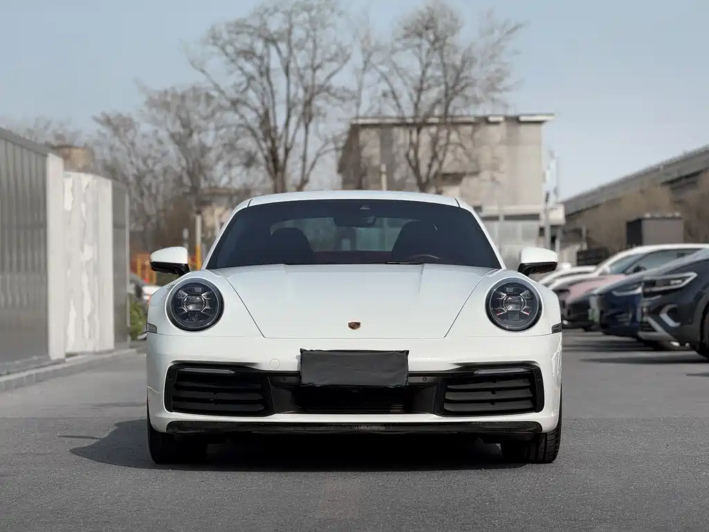 Porsche 911 2023 Carrera 3.0T