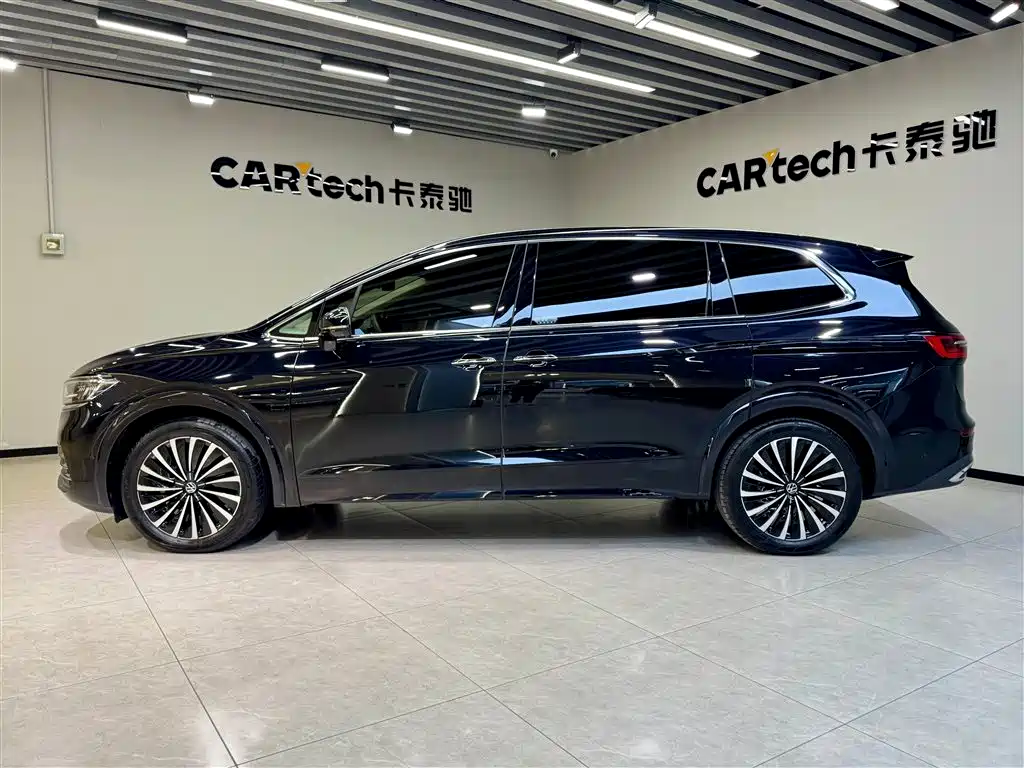 Viloran 2024 380TSI Prestige Edition