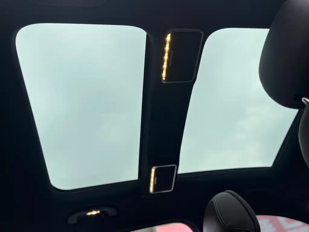 Mercedes-Benz GLC 2021 GLC 300 L 4MATIC Dynamic Edition