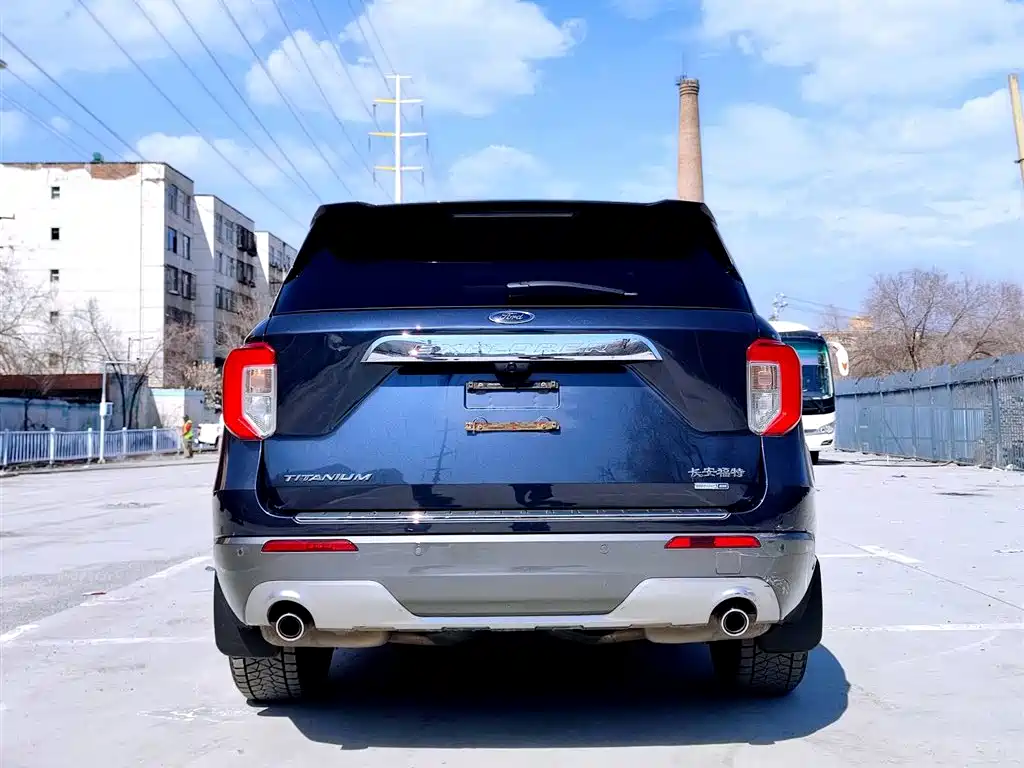 Explorer 2020 EcoBoost 285 4x4 Platinum Edition 7-seater