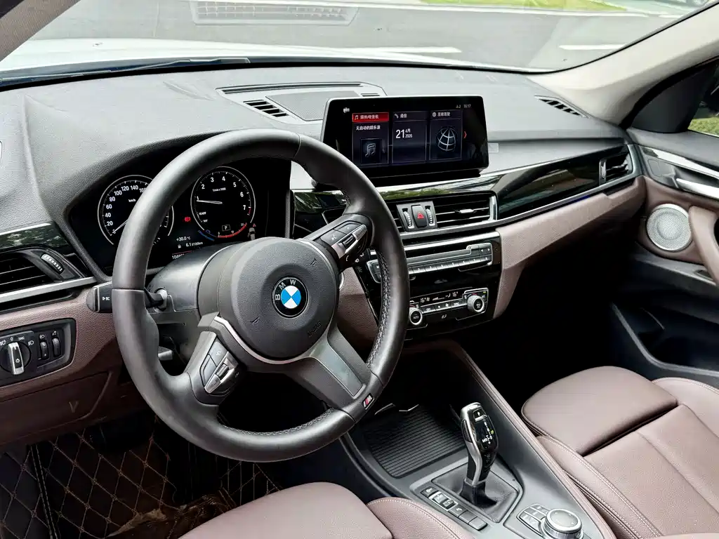 BMW X1 2021 sDrive25Li Leading Edition