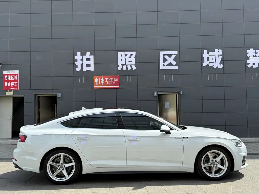 Audi A5 Import 2017 Sportback 40 TFSI Fashion Edition