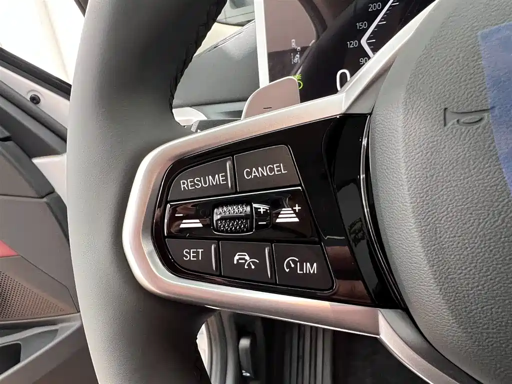 BMW 3 Series 2025 Model 325i M Sport Package