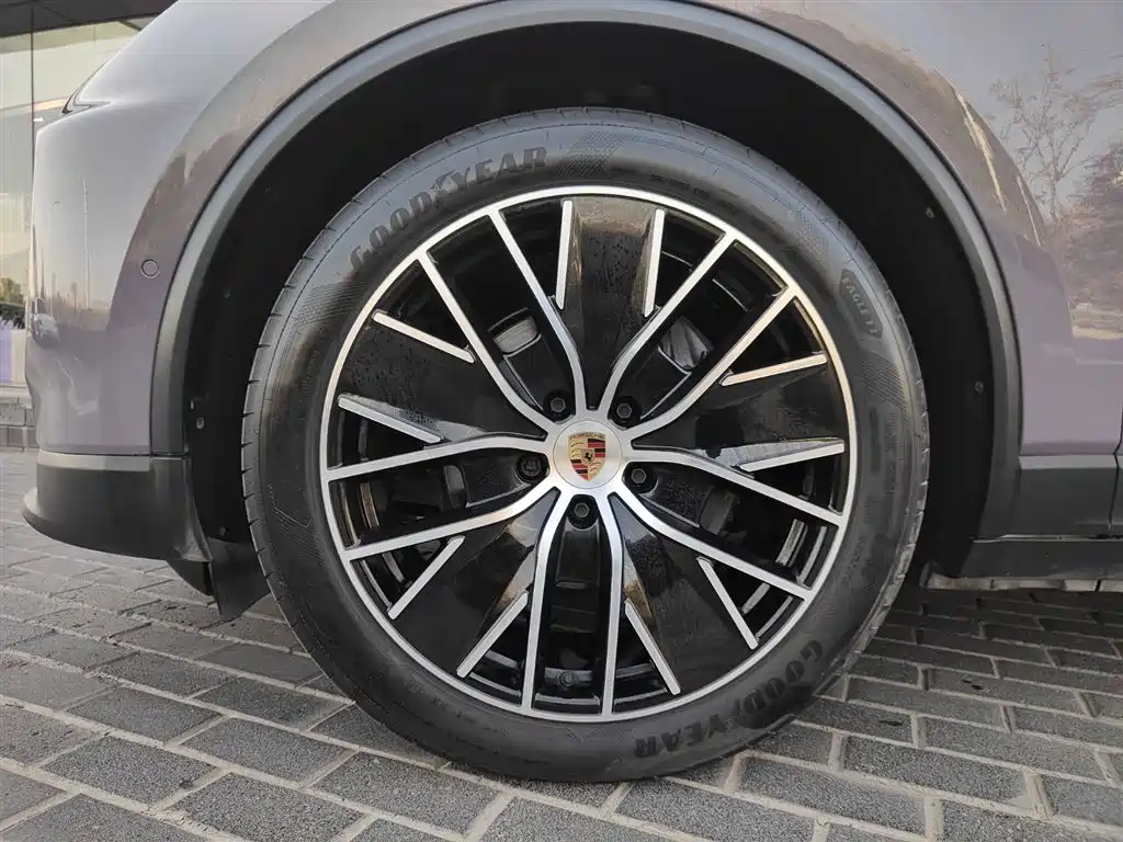 Macan New Energy 2024 Model Macan 4
