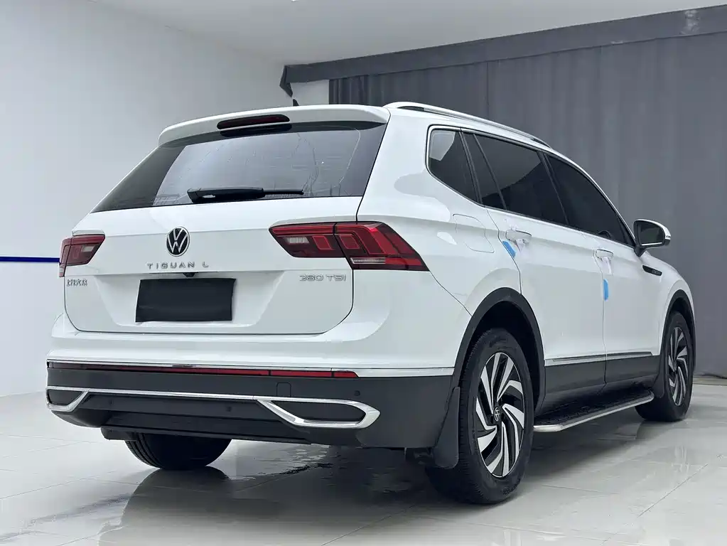 Taycan L 2023 Edition 280 TSI Automatic Two-Wheel Drive Oceanic Limited Edition