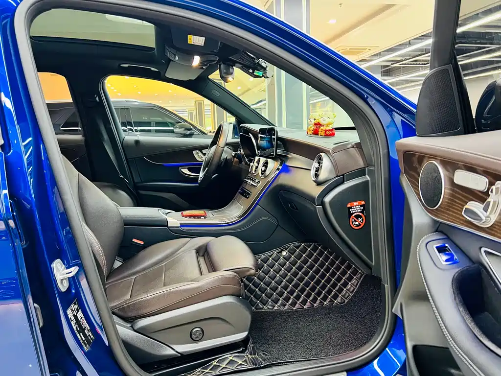Mercedes-Benz GLC 2021 GLC 260 L 4MATIC Luxury Edition