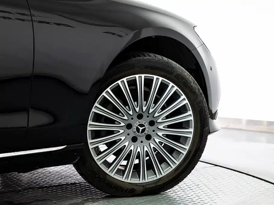 Mercedes-Benz E-Class 2023 E 300 L Luxury Edition