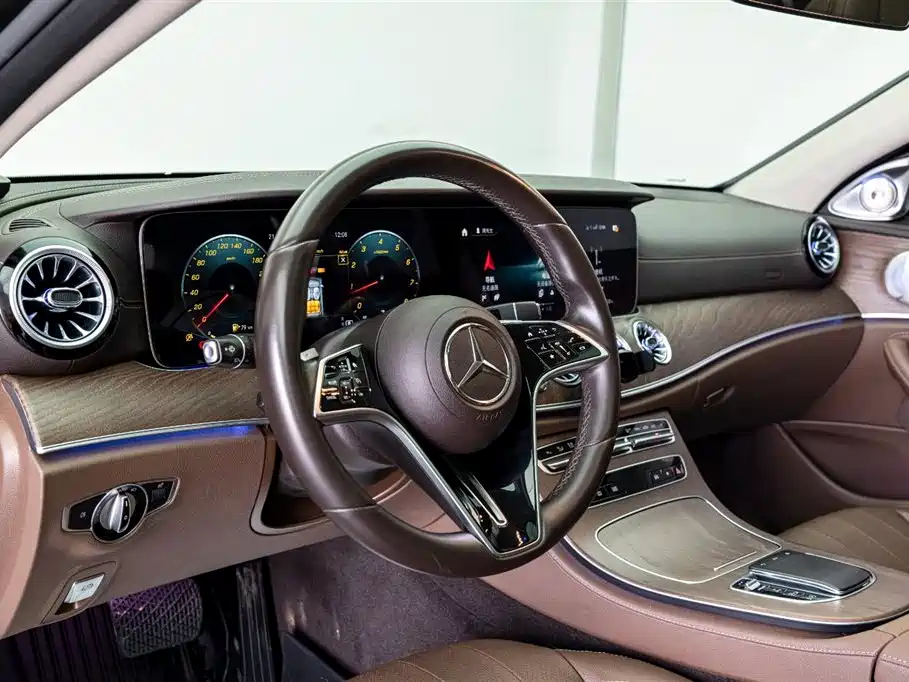 Mercedes-Benz E-Class 2023 E 300 L Luxury Edition