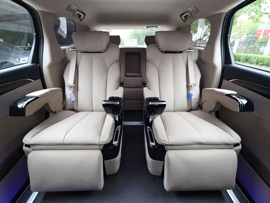 Buick GL8 2025 Luxury Executive Coach Comfort DG Edition
