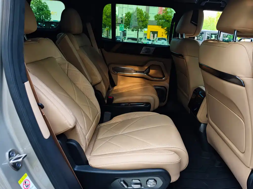 Bao 8 2025 Model Intelligent Courage Flagship Edition 6-seat