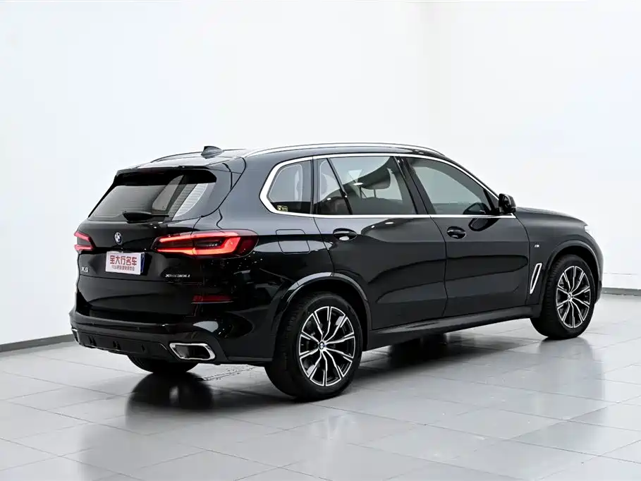 BMW X5 2022 Model Refresh xDrive 30Li M Sport Package