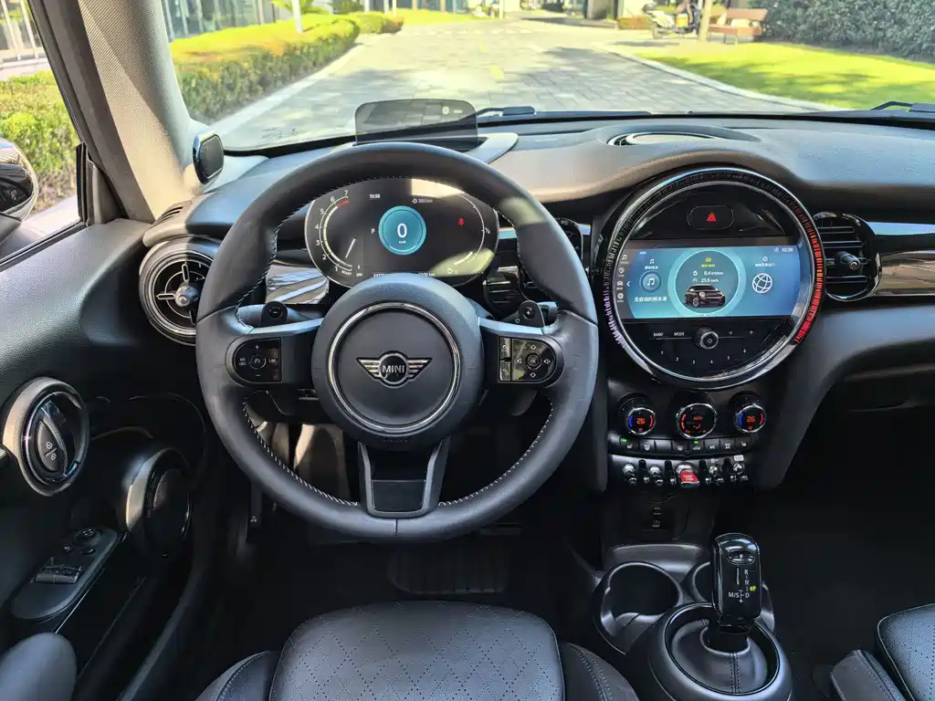 2022 MINI Cooper S Artist Edition