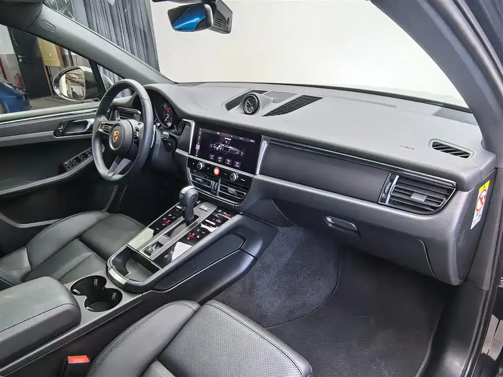 Macan 2023 Model Macan 2.0T