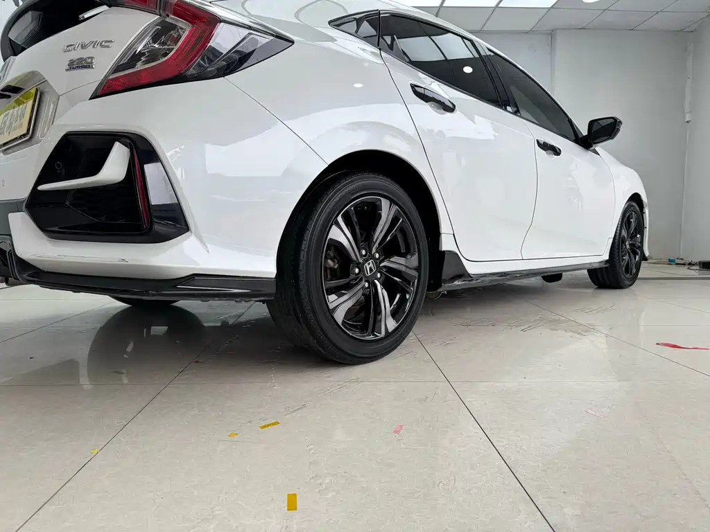 Civic 2021 Hatchback 220TURBO CVT Cool Control