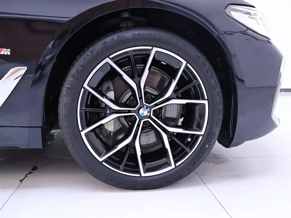 BMW 5 Series 2023 Model Facelift 530Li Luxury Edition M Sport Package