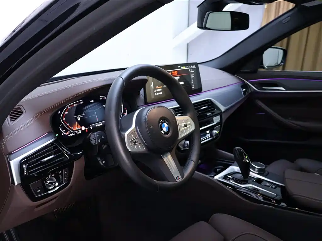 BMW 5 Series 2023 Model Facelift 530Li Luxury Edition M Sport Package