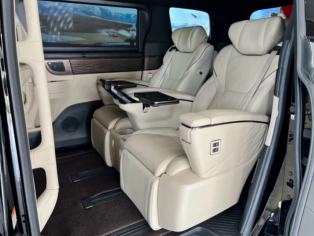 Alphard 2024 Model Double擎 2.5L Zhenxiang Edition