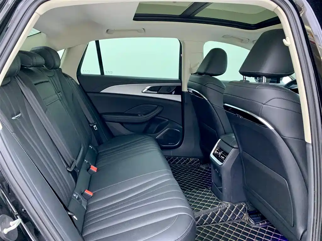Hongqi H5 2024 Model 1.5T DCT ZhiLian QiYun Edition