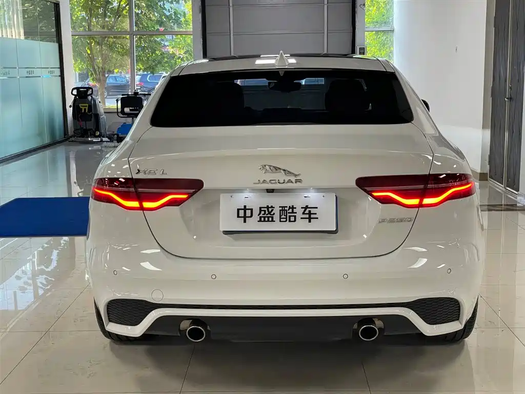 Jaguar XEL 2021 2.0T 250PS R-DYNAMIC S Progressive Sport Edition