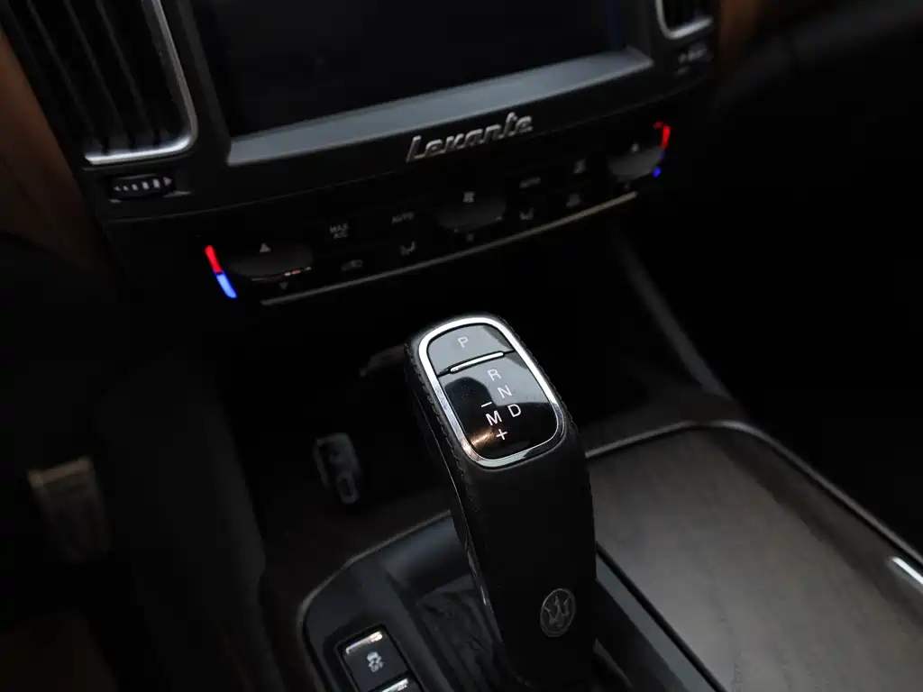 Levante 2019 3.0 T Standard Edition Euro V
