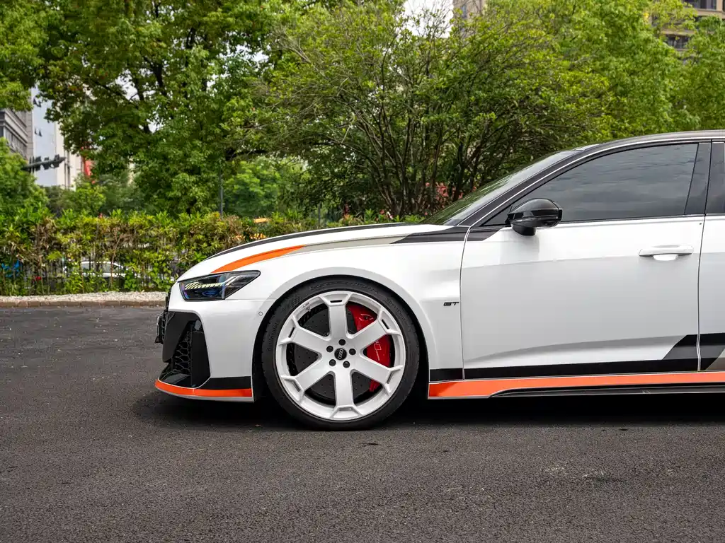 Audi RS 6 2025 model RS 6 Avant GT