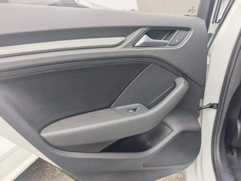 Audi A3 2019 Limousine 35 TFSI Sportline (China V)