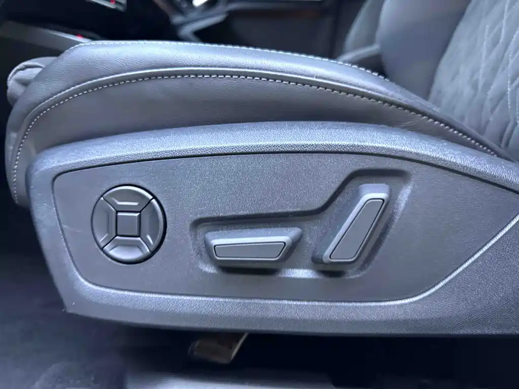 Audi A3 2022 model A3L Limousine 35 TFSI Luxury Sport Edition