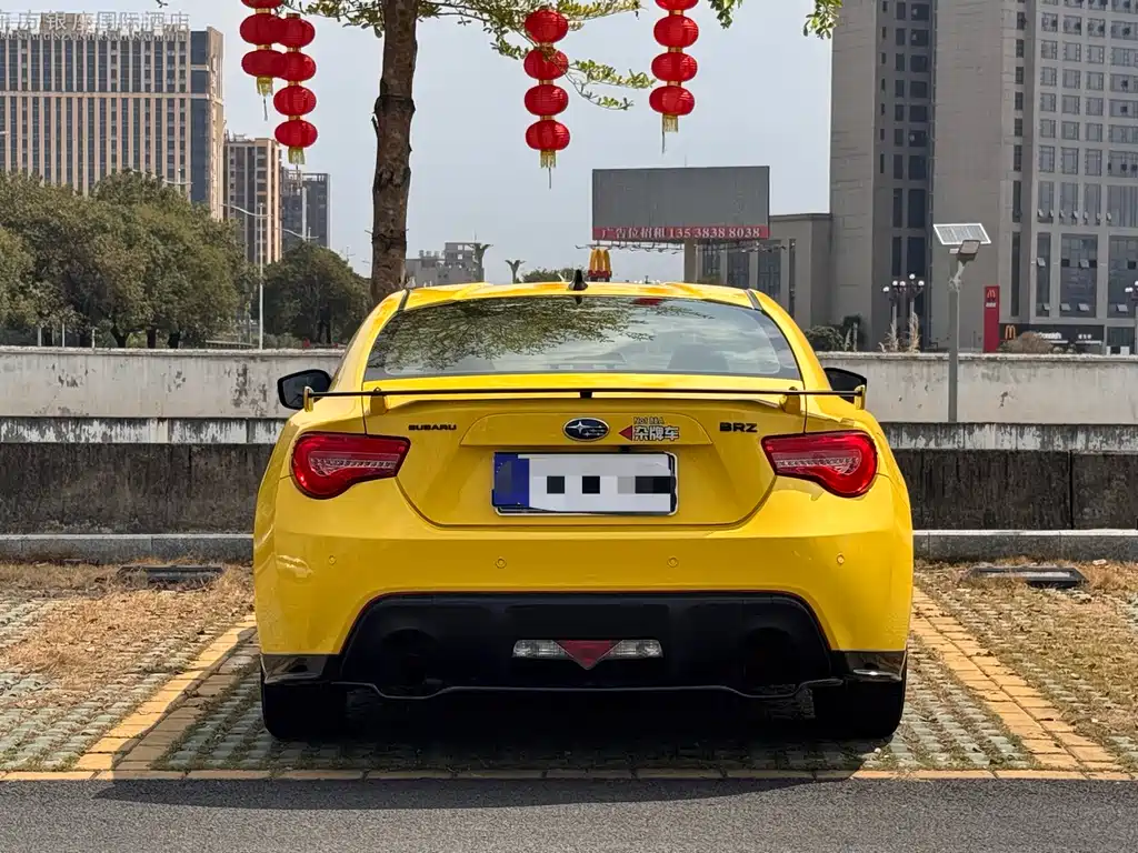 Subaru BRZ 2017 2.0i Automatic Type-RS Yellow Special Edition