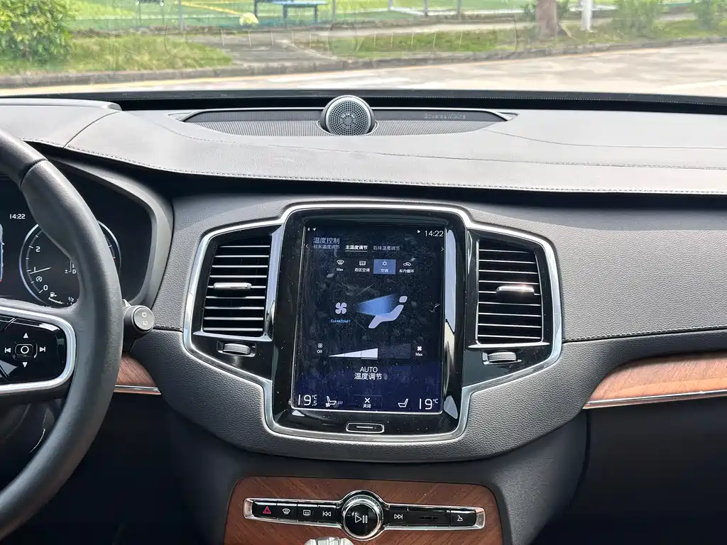 Volvo XC90 2018 T6智尊版 7座