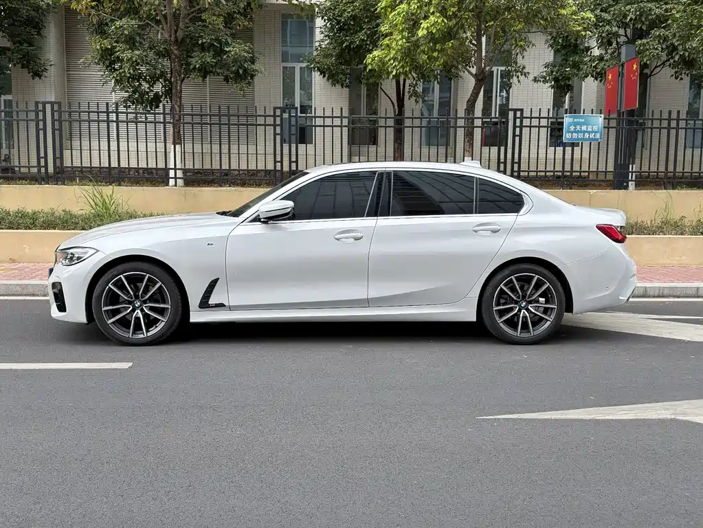 BMW 3 Series 2021 Model Year Facelift 325Li M Sport Package