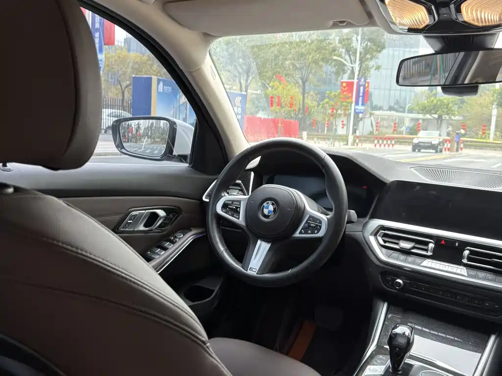 BMW 3 Series 2021 Model Year Facelift 325Li M Sport Package