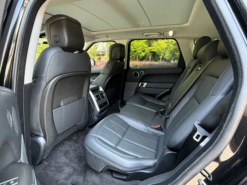 Range Rover Sport 2020 3.0 L6 SE