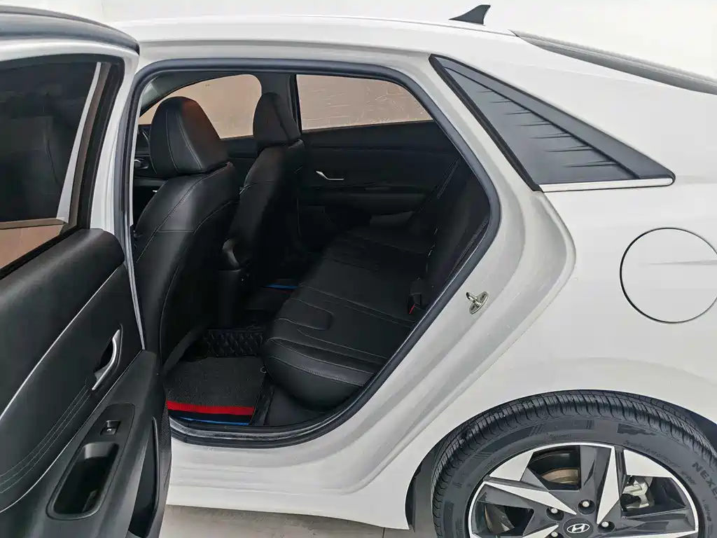 Elantra 2021 1.5L CVT GLX Elite Edition