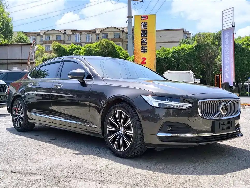 Volvo S90 2021 B5 Intelligent Comfort Luxury Edition