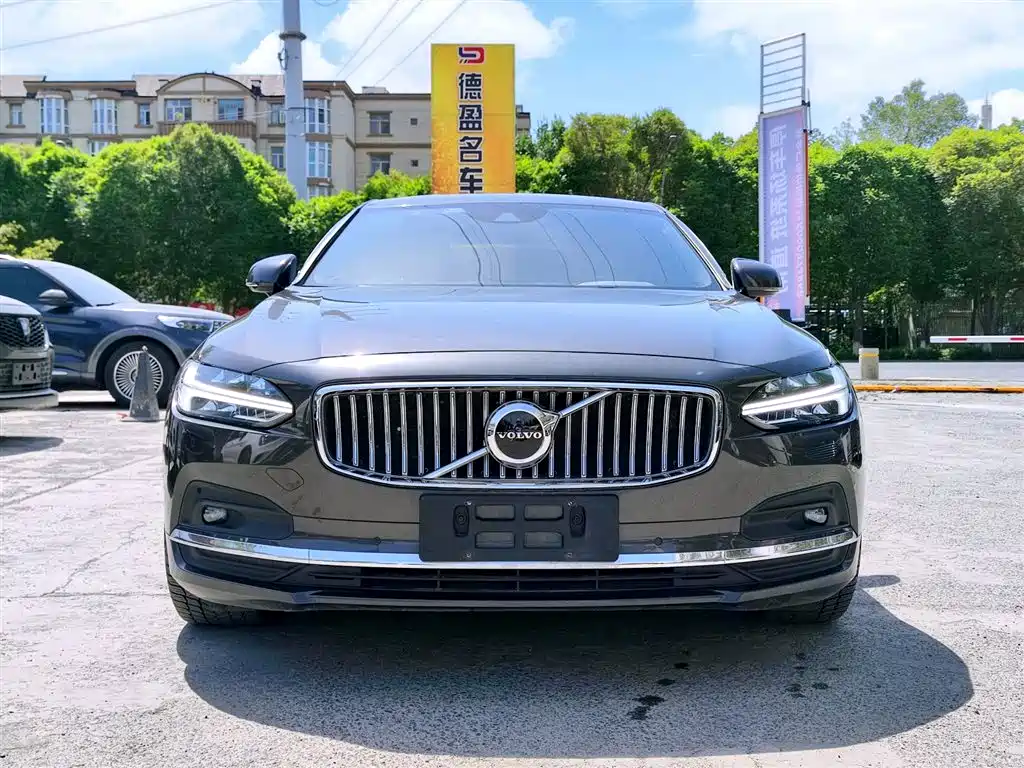 Volvo S90 2021 B5 Intelligent Comfort Luxury Edition