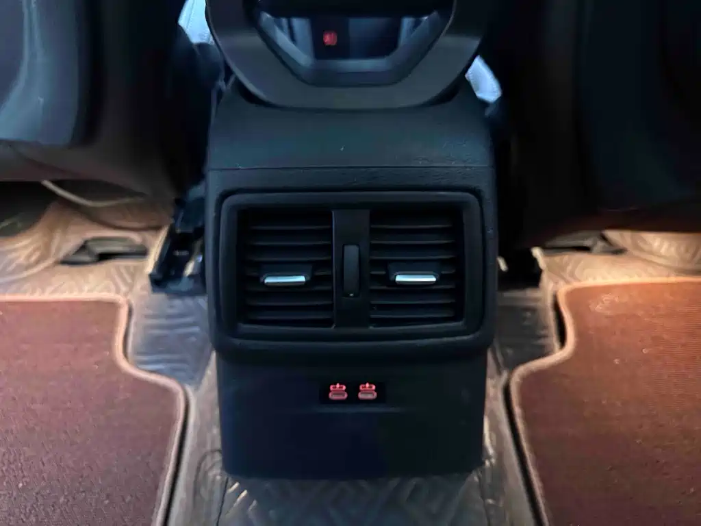 BMW X1 2022 sDrive20Li Luxury Edition