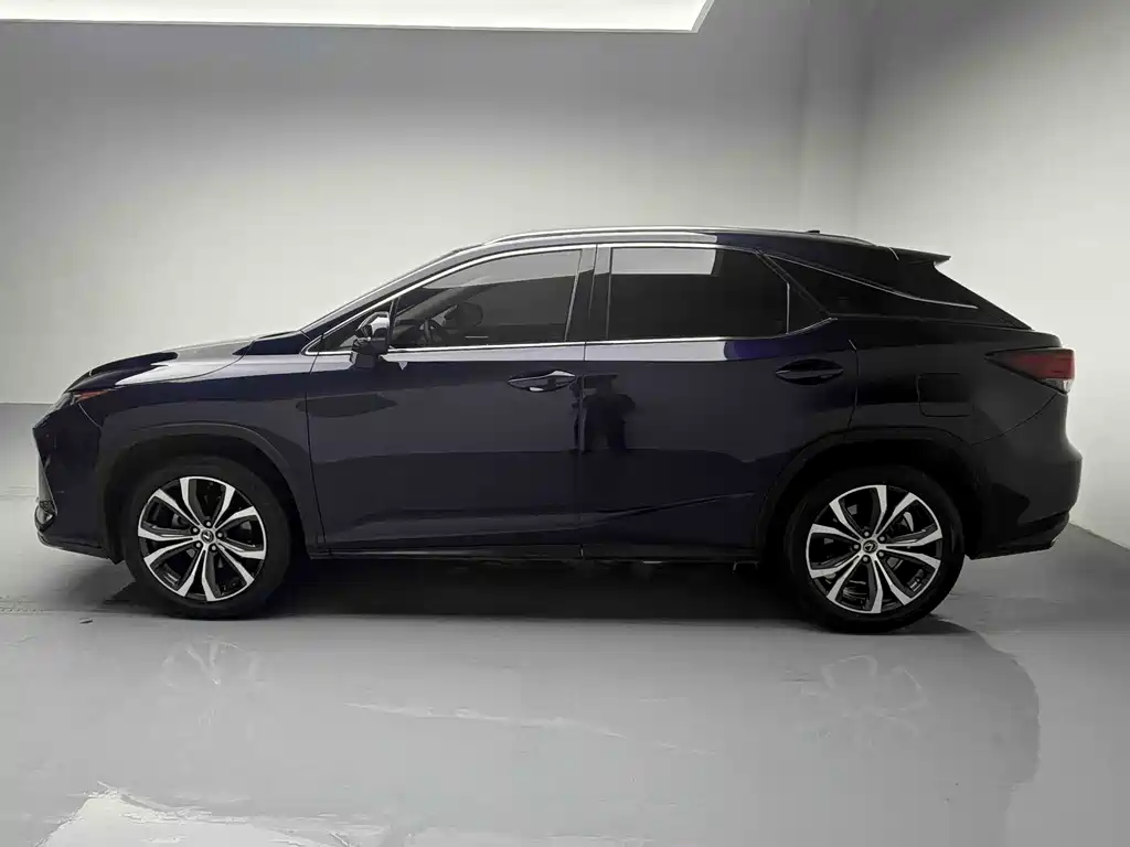 Lexus RX 2020 Facelift 300 4WD Elegant Edition